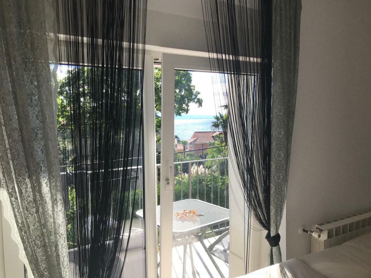 Appartamento Penthouse Laurana Esterno foto